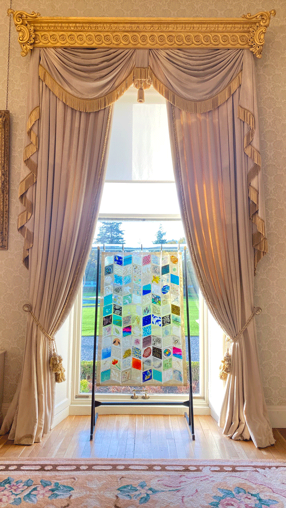 The Glass Society of Ireland are delighted to announce that the quilt is currently being displayed in Áras an Uachtaráin, and will remain there until end of  January 2022.